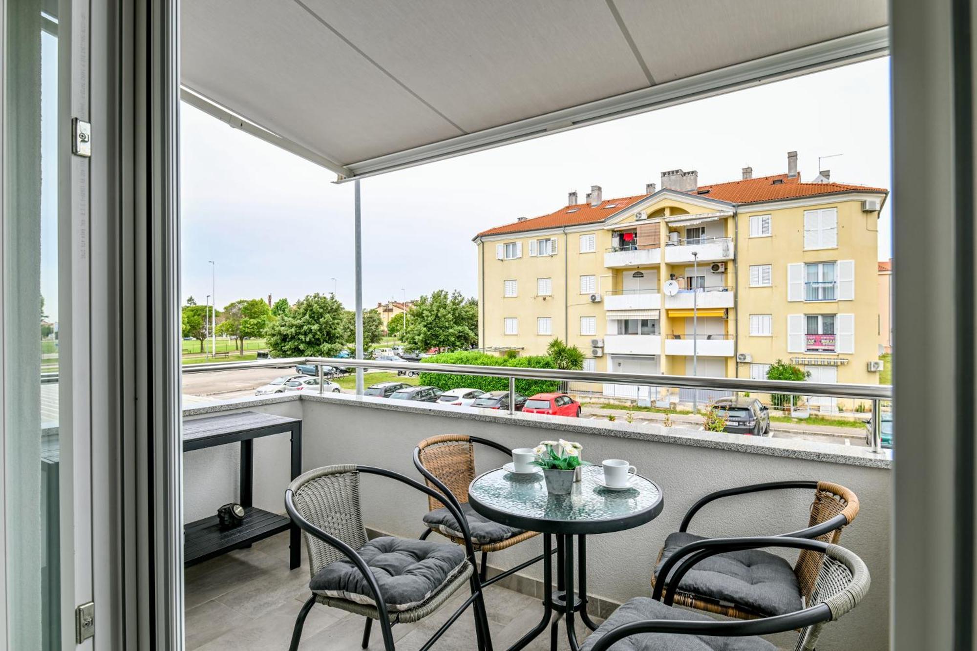 Apartment Uma Umag Kültér fotó